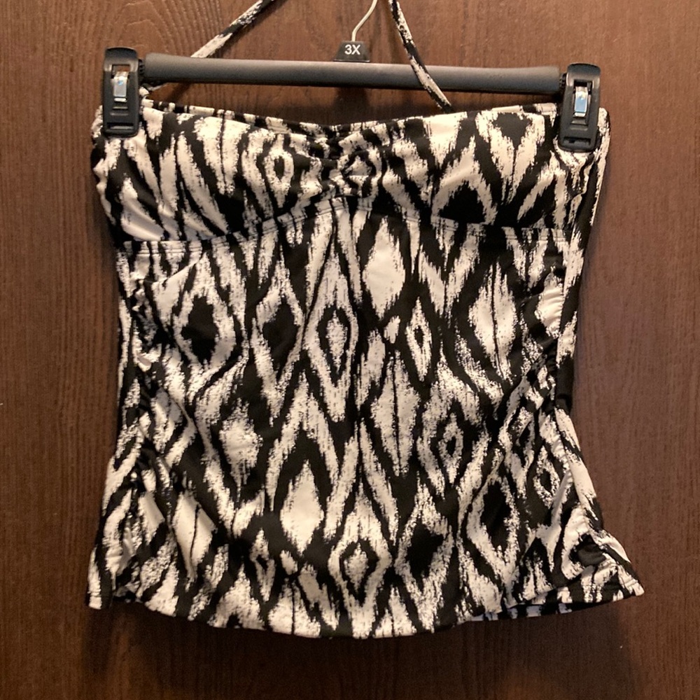 Apt 9 swim top